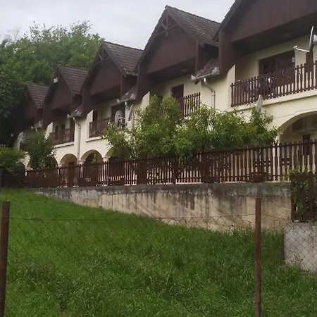 Csicsergo Apartman Lakas Hévíz