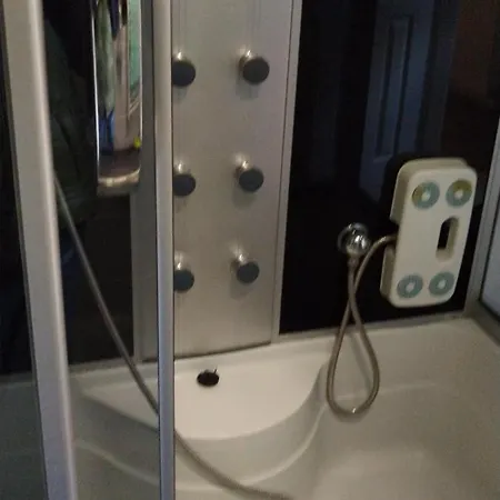 Csicsergo Apartman Lakas 아파트 *